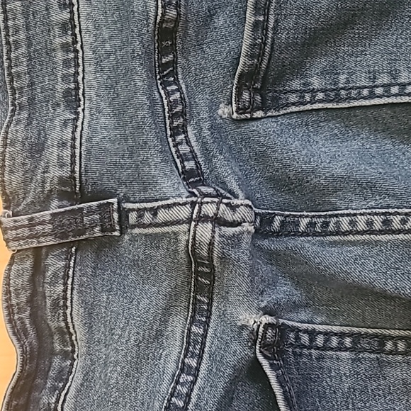 Kenneth Cole New York SLIM-FIT STRETCH DENIM JEANS Size 32×32 - Picture 15 of 15